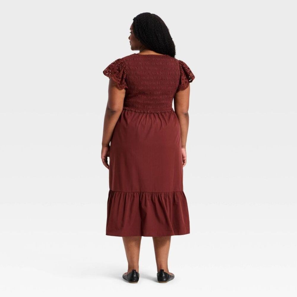 Open Box - Universal Thread - Women's Flutter Short Sleeve Smocked Mi Maroon - Picture 2 of 3